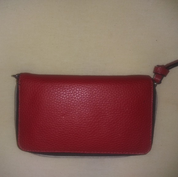 Red wallet - Picture 2 of 2